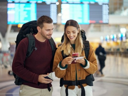 how can you protect a mobile device while traveling